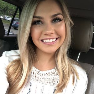 Meet your Posher, Annie